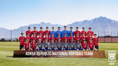 South Korea National Football Team Takes Group Photo Ahead of ...